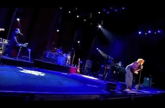 VIDEO kadras: Simply Red - Stars  Live from Budapest June 27th 2009
