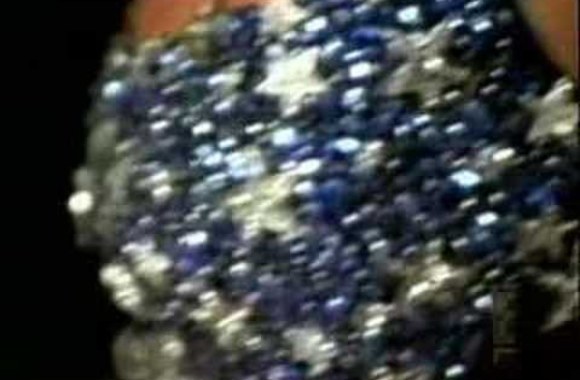 VIDEO kadras: „Millennium Bra“