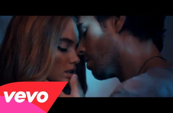 VIDEO kadras: Enrique Iglesias - Finally Found You ft. Sammy Adams