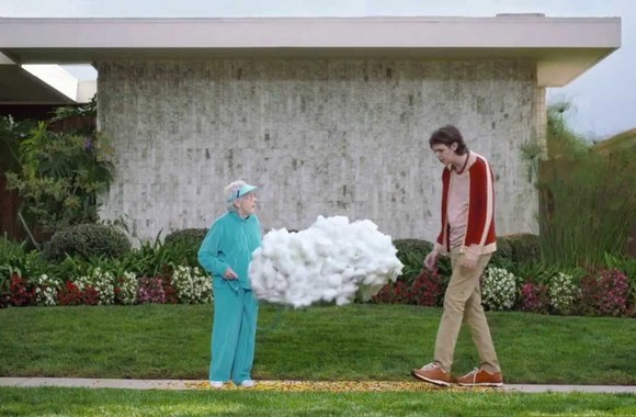 VIDEO kadras: Skittles: Cloud. HD