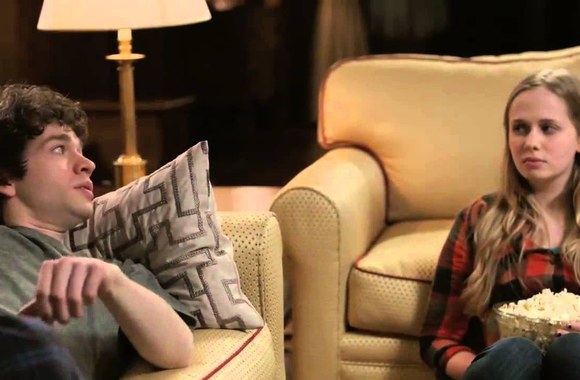 VIDEO kadras: HBO GO - Curb Your Enthusiasm Happily Married Parents