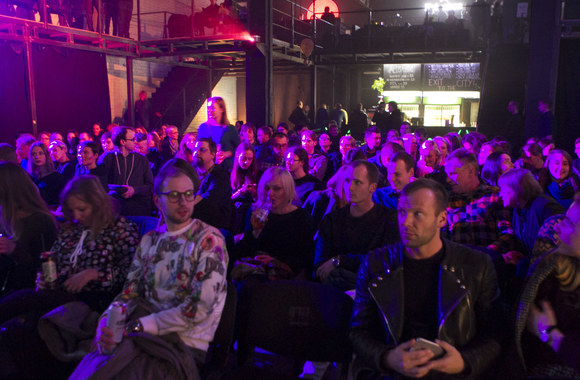 Chrystos Bell koncerto akimirka