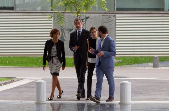 Ispanijos karalius Felipe VI ir karalienė Letizia Barselonoje aplankė teroro aukas