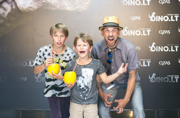 Žygis Stakėnas su sūnumis Kajumi ir Pijumi