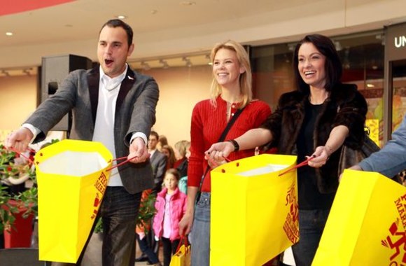 Jogaila Morkūnas, Aistė Paškevičiūtė ir  Ieva Stasiulevičiūtė