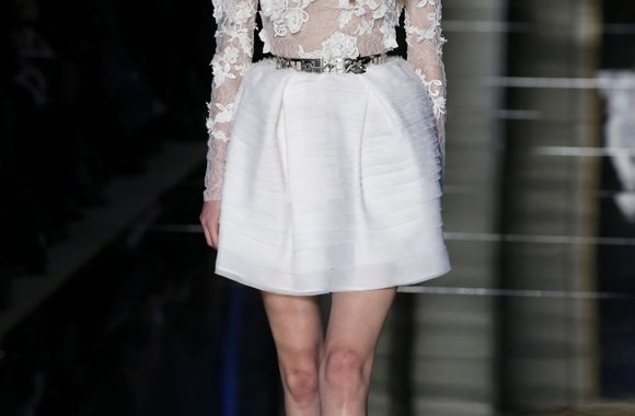 „Zuhair Murad“ 2016 m. pavasario-vasaros kolekcijos modelis