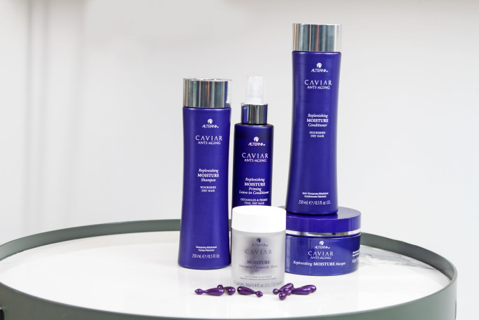 „Alterna Caviar Anti-Aging Replenishing Moisture“ plaukų priežiūros linija