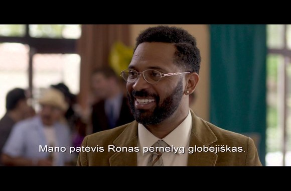 komedijos-penkiasdesimt-juodu-atspalviu-anonsas