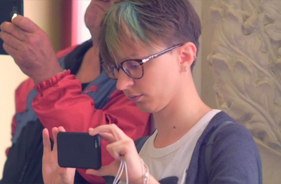 martynas-levickis-plays-vivaldi-in-vilniaus-railway-station