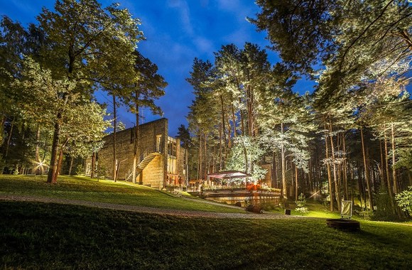 Poilsio, pramogų ir verslo kompleksas „TonyResort“