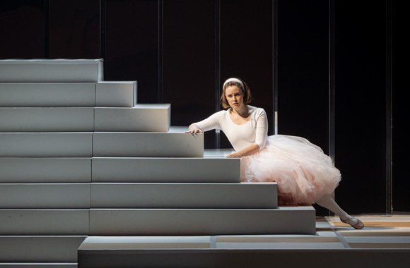 Spektaklio „Pulko duktė“ akimirka / Martyno Aleksos nuotr.