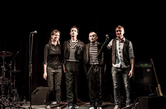 „Neteisėtai padaryti“