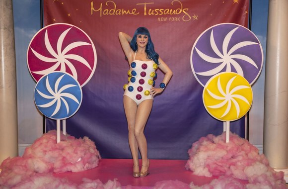 Vaškinė Katy Perry skulptūra