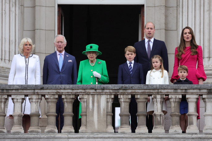 Elizabeth II Platininio viešpatavimo jubiliejaus iškilmių akimirka / Scanpix nuotr.