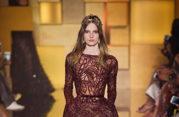 „Elie Saab“ 2015 m. aukštosios mados kolekcijos modelis 