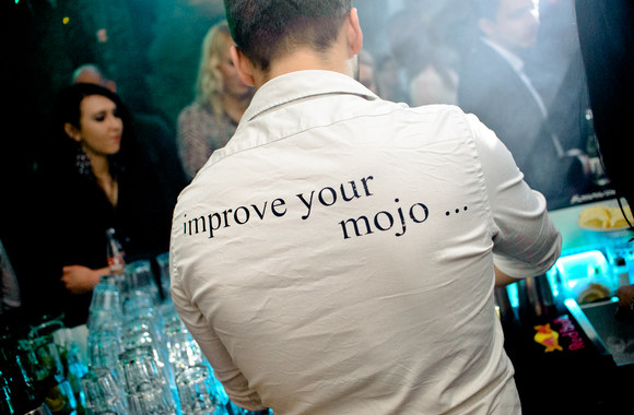 Šeštadienio linksmybės klube „Mojo Lounge“