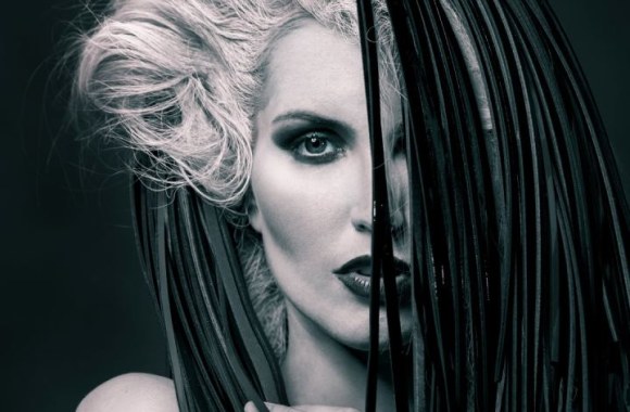 Žinomi modeliai įgyvendino intriguojančią fotografo idėją