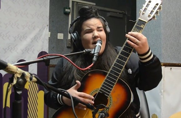 netta-barzilai-a-ba-ni-bi-abanibi-live-new-acustic-radio-studio-recording