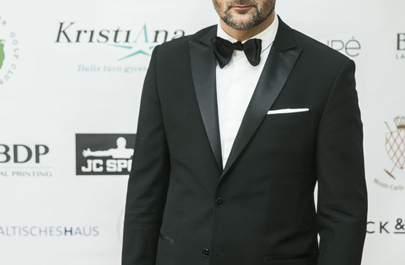 Labdaros vakaro akimirka