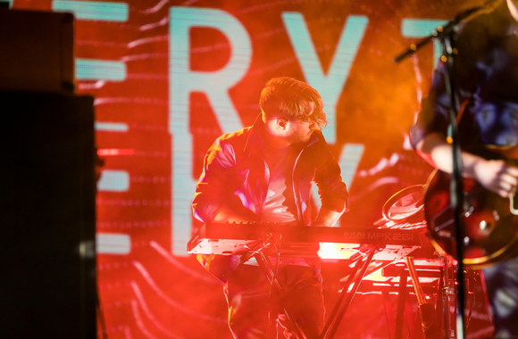 Grupės „Ba.“ ir „Everything Everything“ koncertas Vilniuje